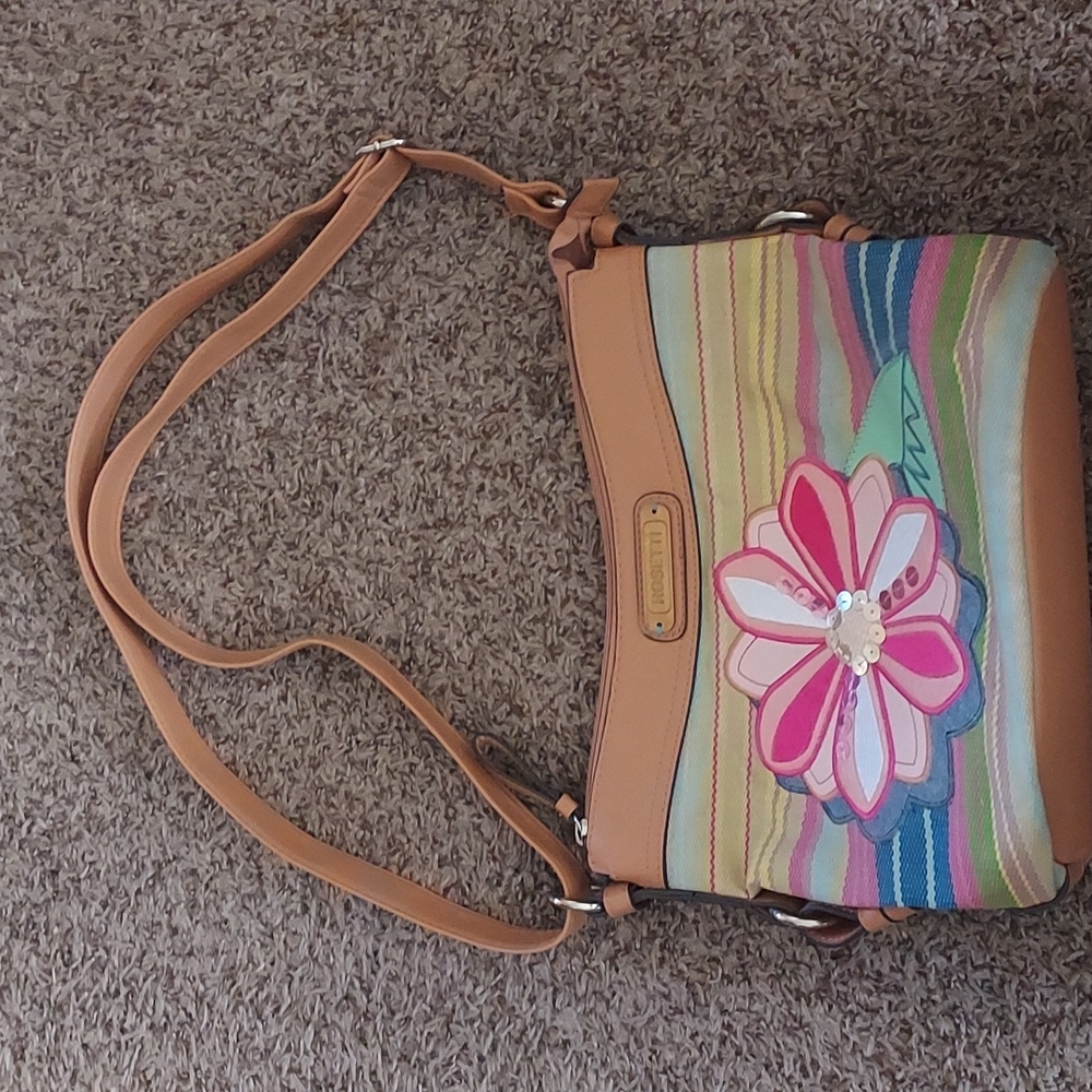 Rosetti flower pocketbook